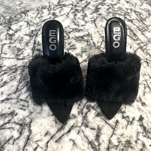 Ego heels with faux fur